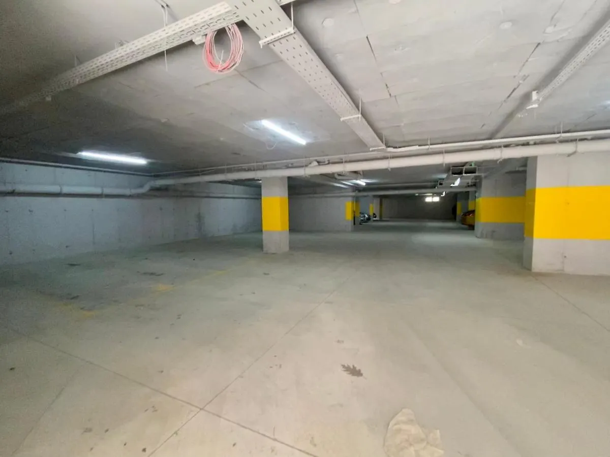 Emirates Lux Apartment And Parking Sofia