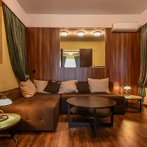 Appartamento Palace Of Culture 2-bedroom Retreat On Skobelev Blvd, Sofia